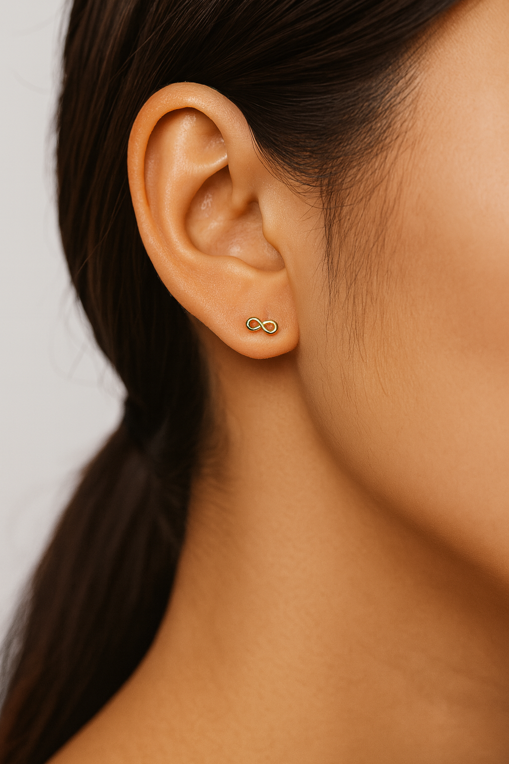 Pendientes Infinito en Oro 18k