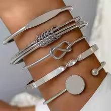 Set de Pulseras Doradas Victoria Herrera